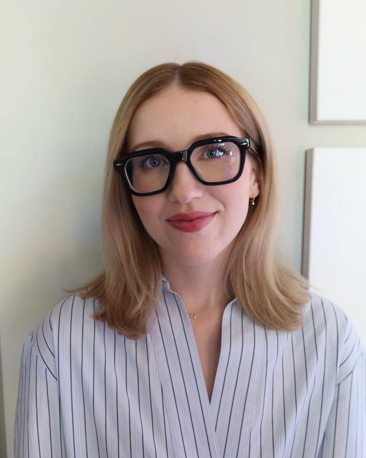 Brianna Smith, LCSW, CAADC-DP Brianna Smith, LCSW, CAADC-DP